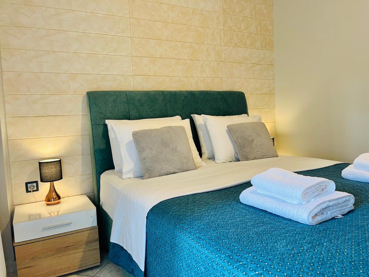 Elite Deluxe 3 Residence Kavala Buitenkant foto